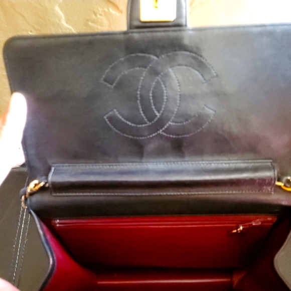 Chanel Matellase Chain leather Shoulder Bag , Firm Price - Picture 9 of 16